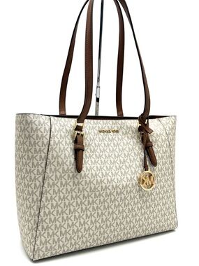 Michael Kors Charlotte Large 3-in-l Signature Logo Tote Bag Vanilla/Brown